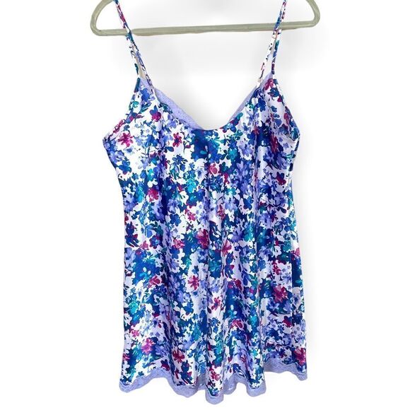 Thalia Sodi Intimates (L) Floral Patterned Chemise - Picture 4 of 5